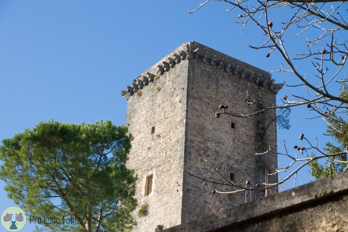 You are currently viewing LA TORRE MEDIEVALE DEL XIV SECOLO