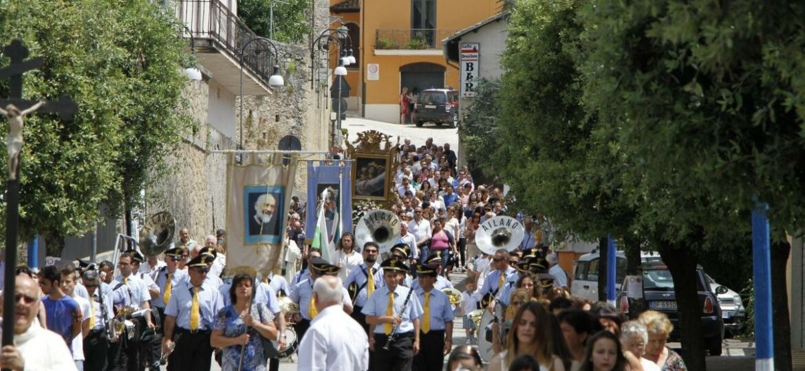 FONTECHARI -FestaMadonna2014--080